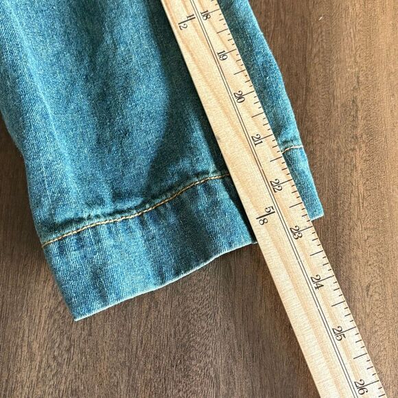 Vtg Chico’s Denim Workwear Chore Coat Jacket Button Down Size L (3) - Picture 10 of 10